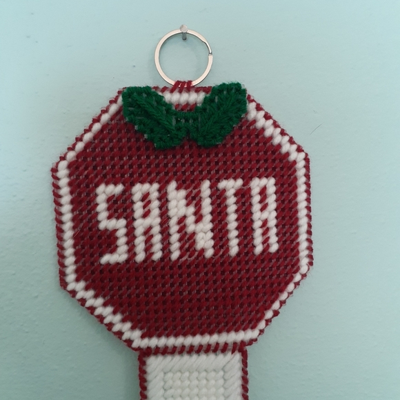 ❤️"Santa Stop Here Please " wall hanging - Picture 3 of 3